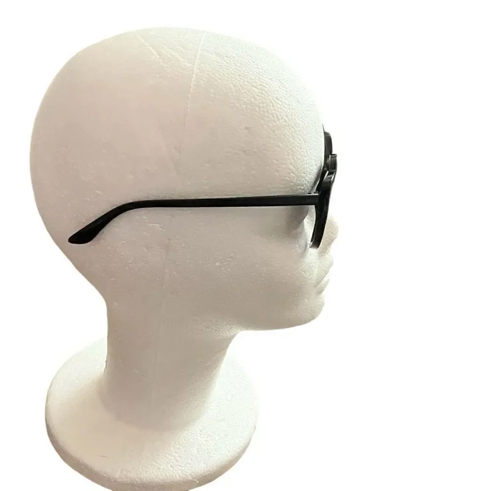 Crown & Ivy Heartshape Sunglasses / NWT